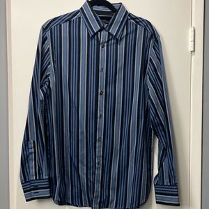 Claiborne Modern Fit Button Down Shirt - Medium